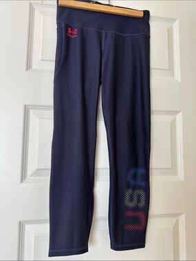 Under Armour Exclusive - Women’s Americana Leggings with Pockets